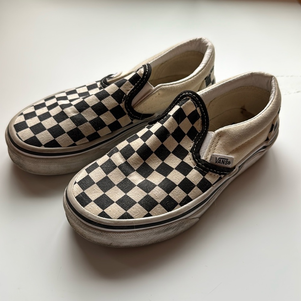 Vans Kids Classic Slip-On Checkerboard Shoe kids size 13